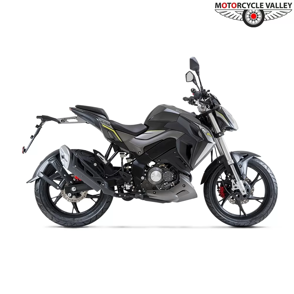 Yamaha FZS v3 Deluxe Vs Keeway RKF 125 Comparison